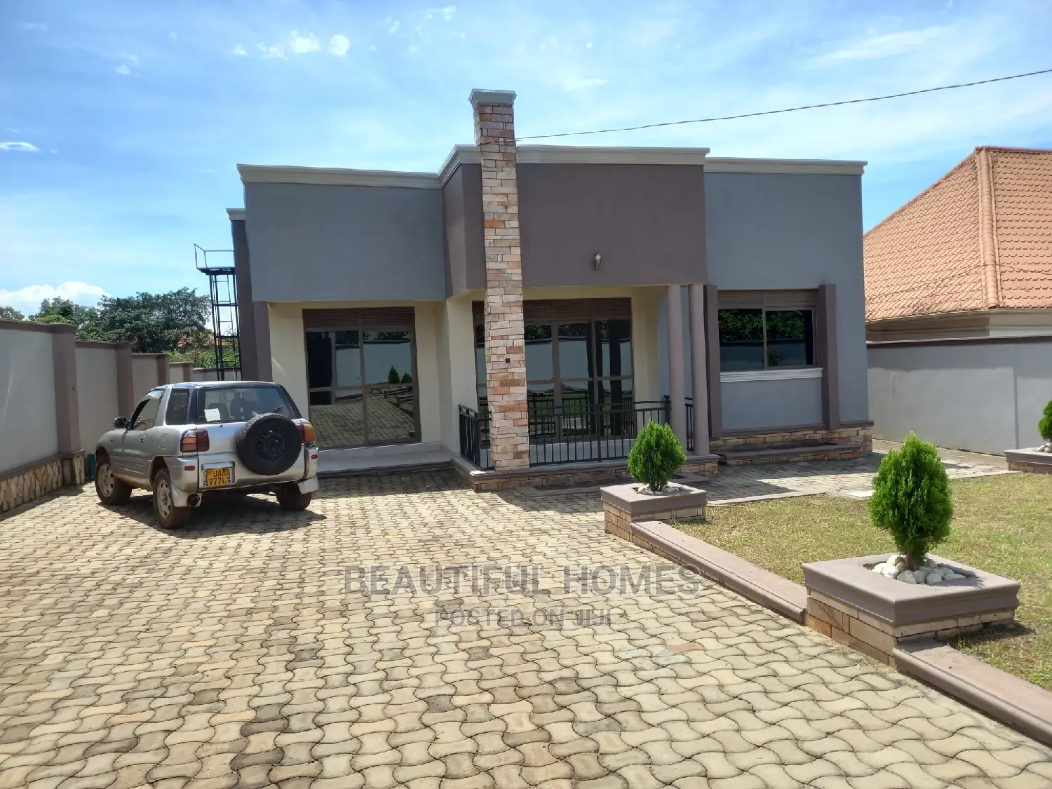 Furnished 4bdrm Bungalow in Kira, Central Division for Sale in Central Division
