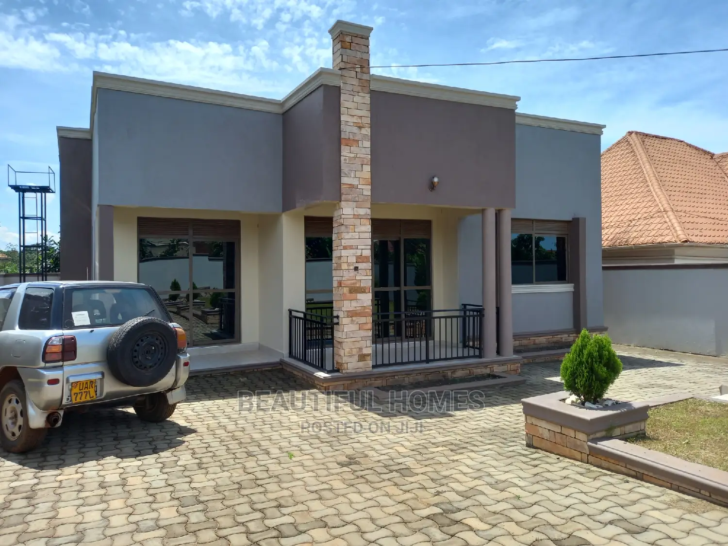 Furnished 4bdrm Bungalow in Kira for Sale in Kira