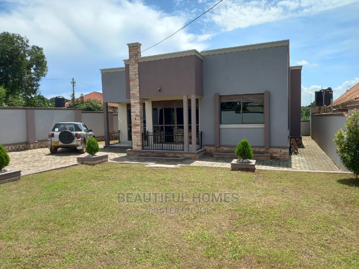Furnished 4bdrm Bungalow in Kira for Sale in Kira