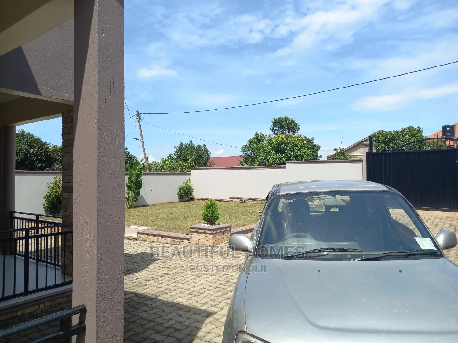Furnished 4bdrm House in Kira for Sale in Kira