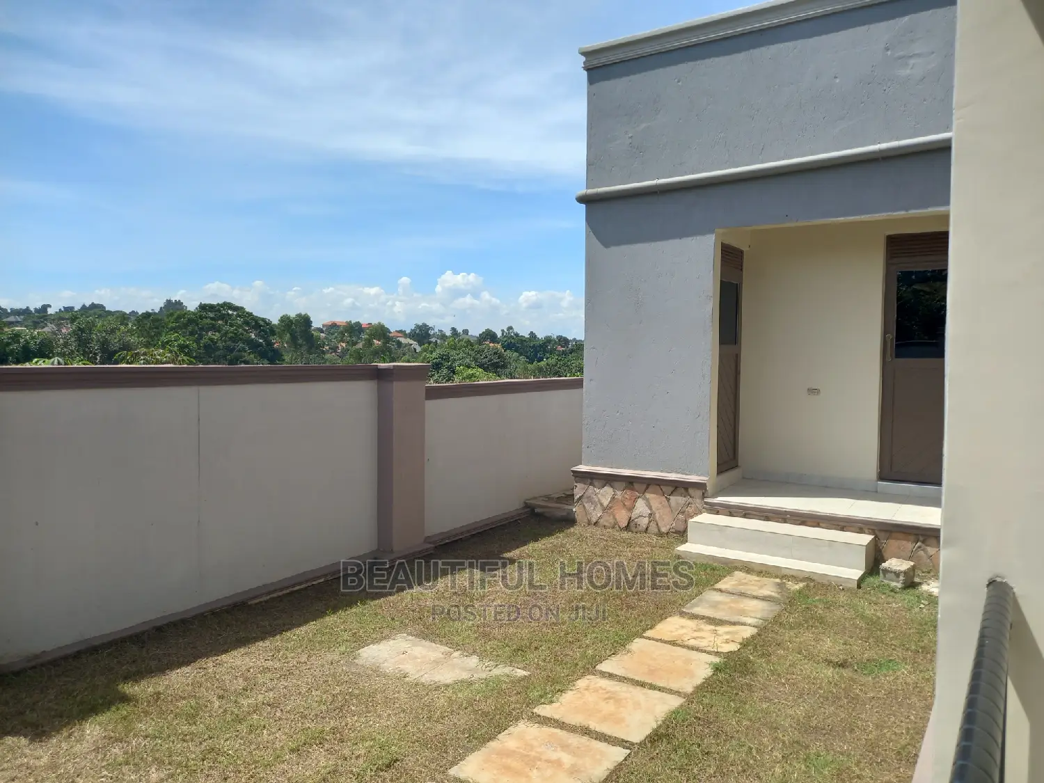 Furnished 4bdrm House in Kira for Sale in Kira