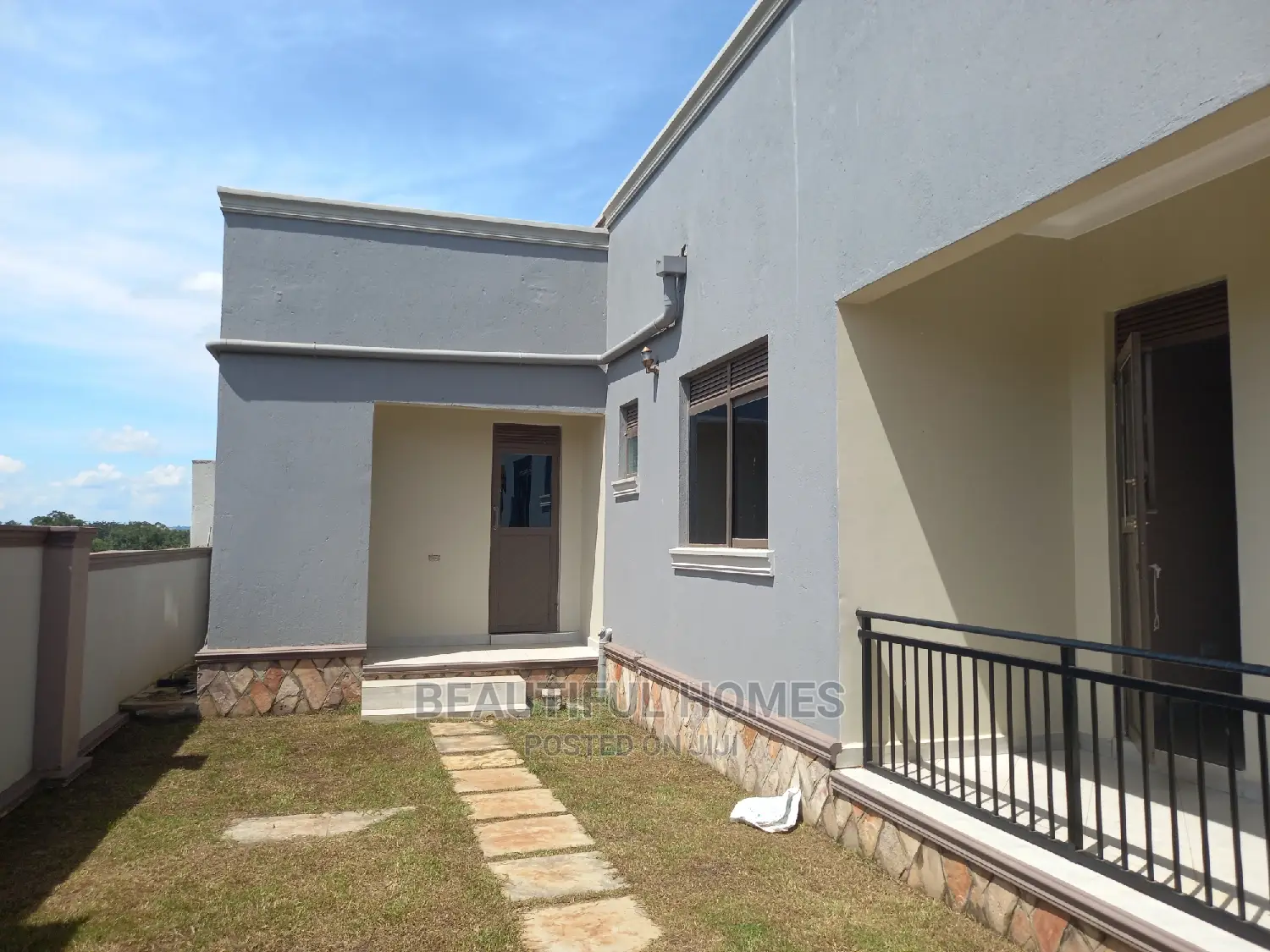 Furnished 4bdrm House in Kira for Sale in Kira