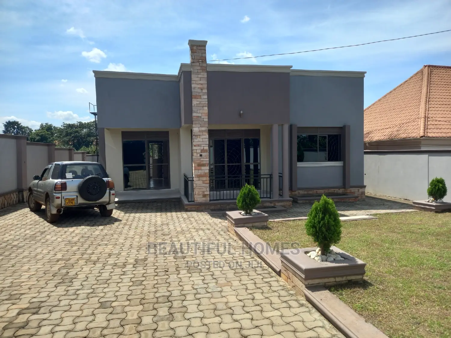 Furnished 4bdrm Bungalow in Kira for Sale in Kira