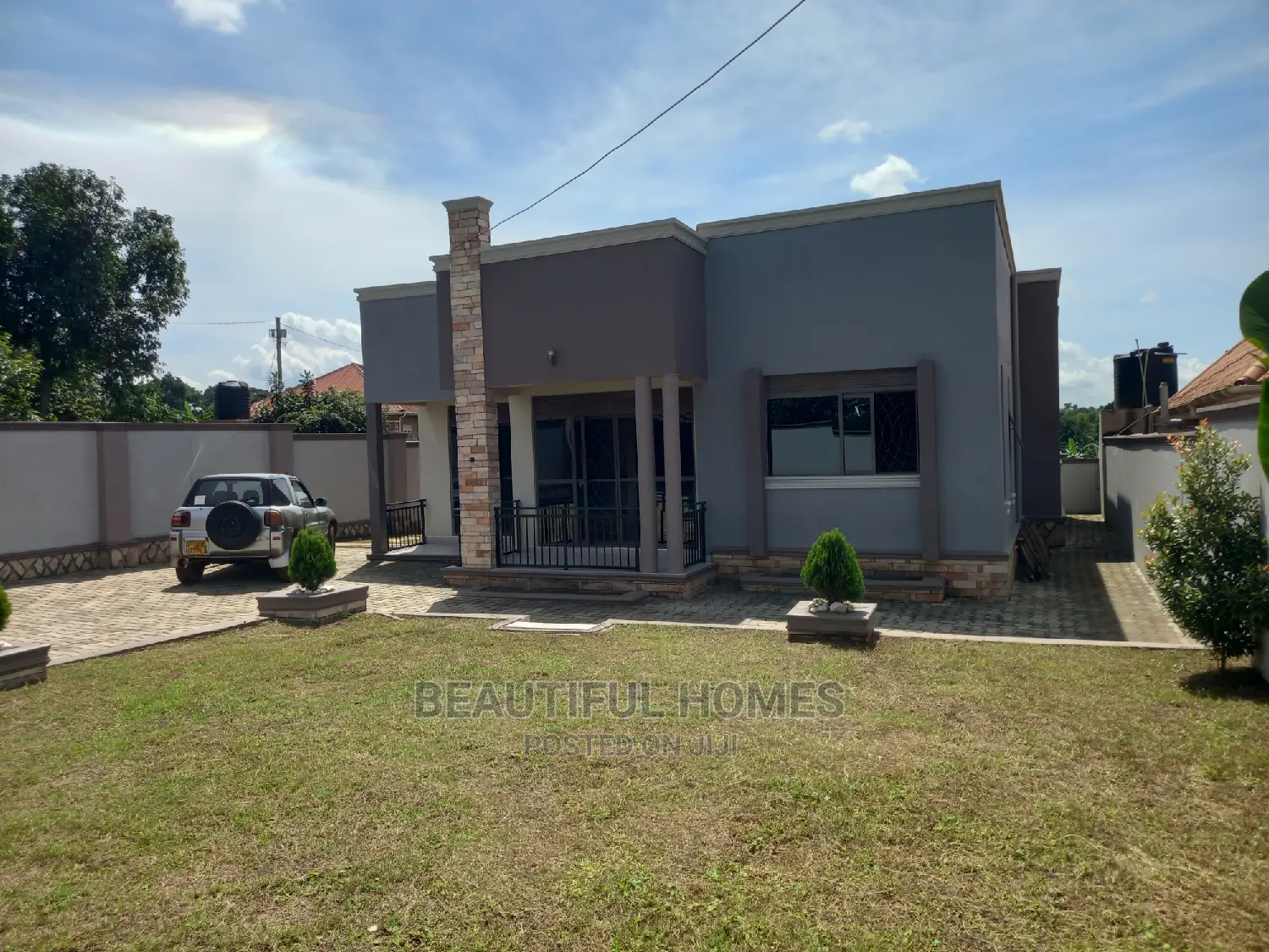 Furnished 4bdrm Bungalow in Kira for Sale in Kira
