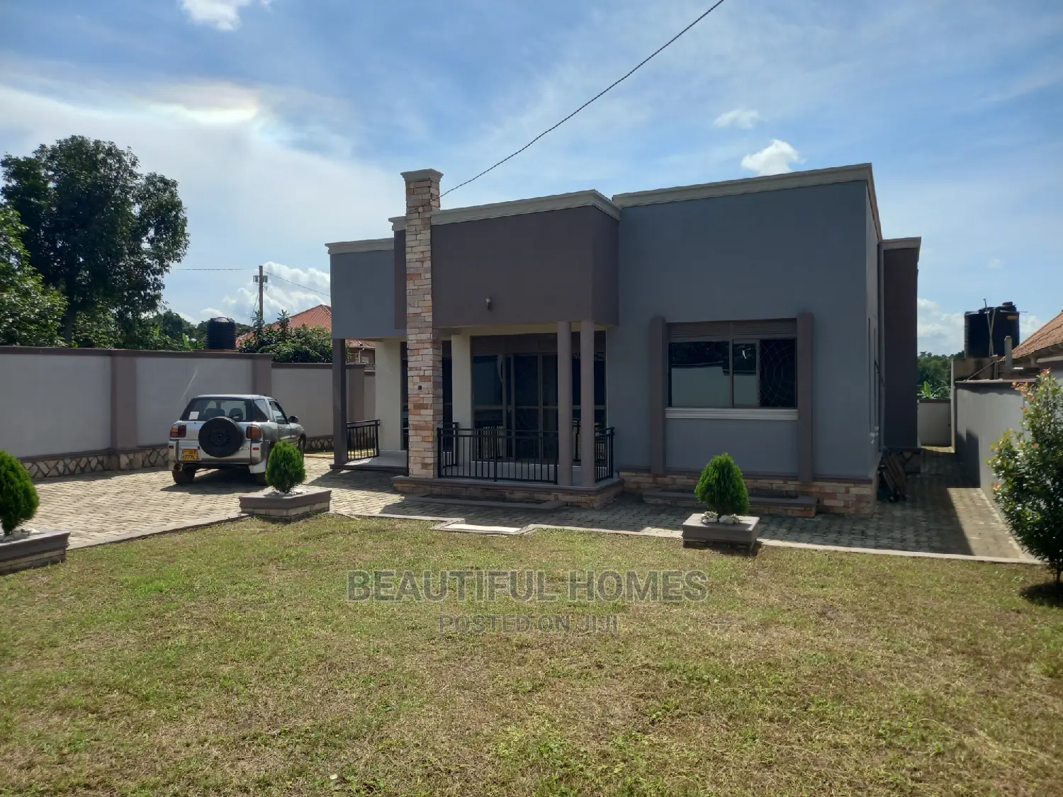 Furnished 4bdrm Bungalow in Kira for Sale in Kira