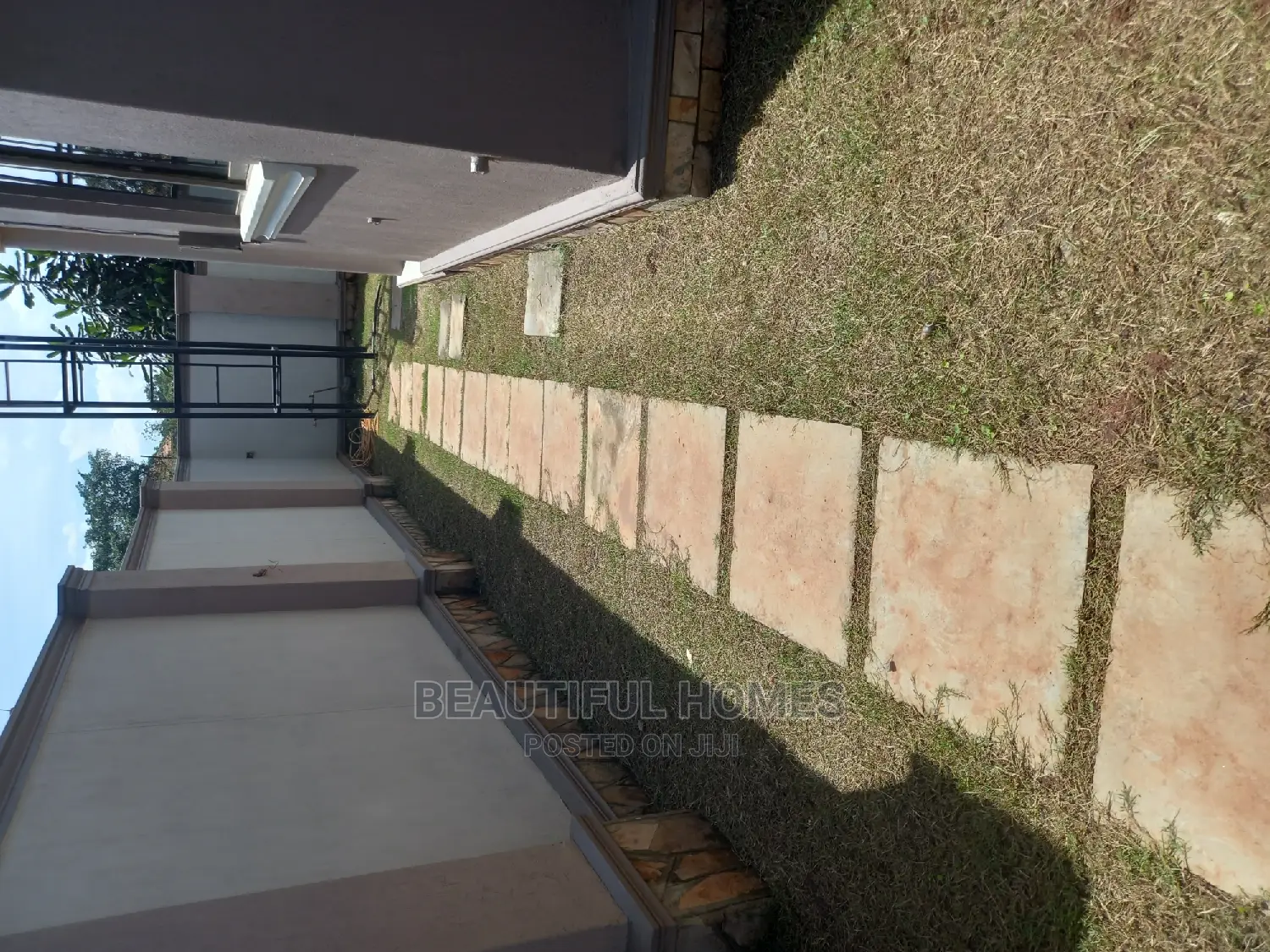 Furnished 4bdrm Bungalow in Kira for Sale in Kira