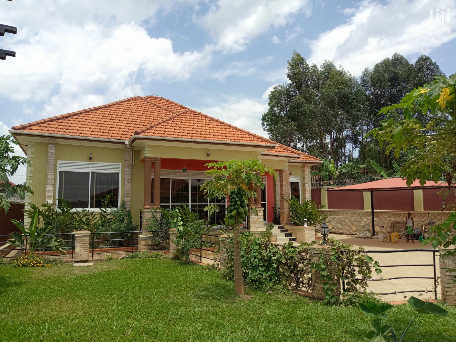 Kiira's Most Well Finished House on Sell in Kampala