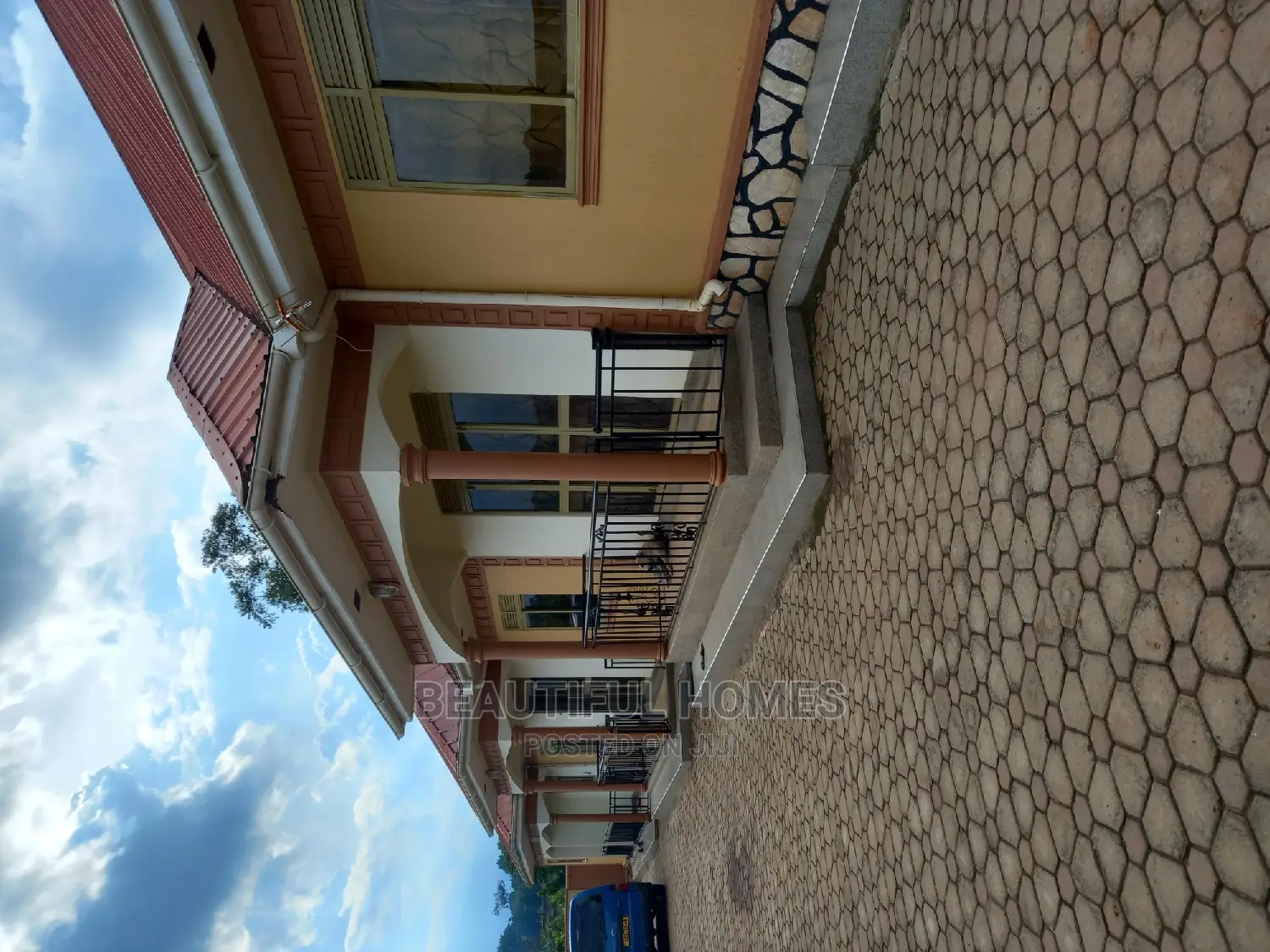 Furnished 2bdrm Apartment in Namugongo, Central Division for Sale in Central Division