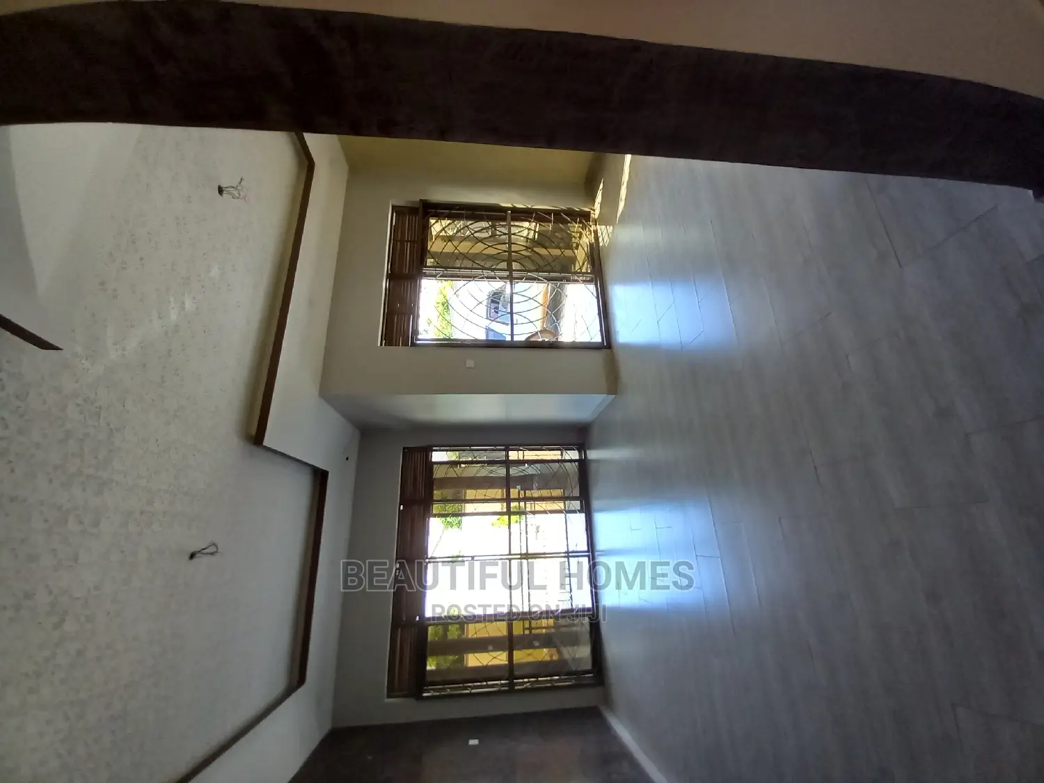 Furnished 4bdrm Bungalow in Kira for Sale in Kira
