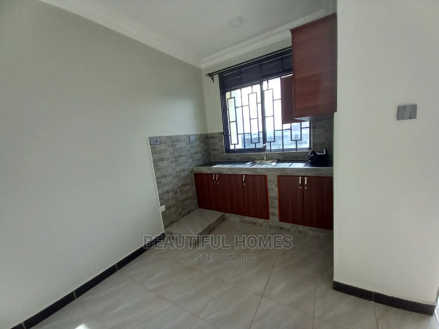 Furnished 2bdrm Block of Flats in Kyanja, Nakawa for Sale in Nakawa