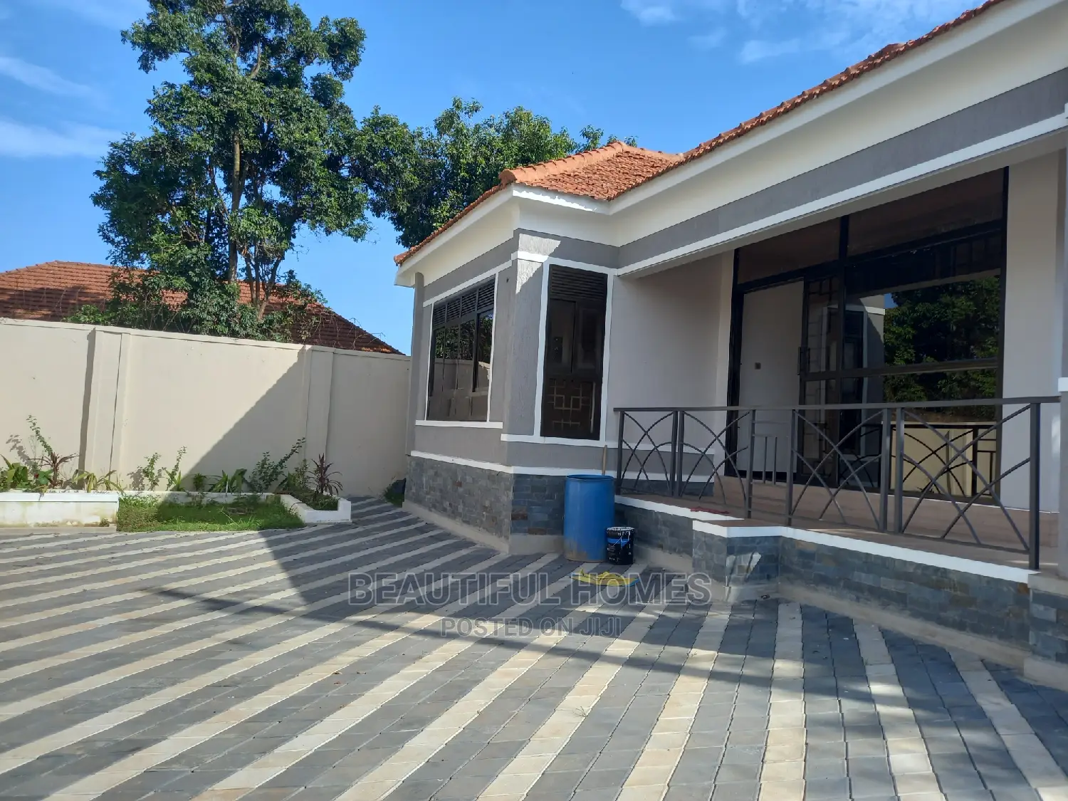 Furnished 4bdrm House in Kisaasi, Nakawa for Sale in Nakawa