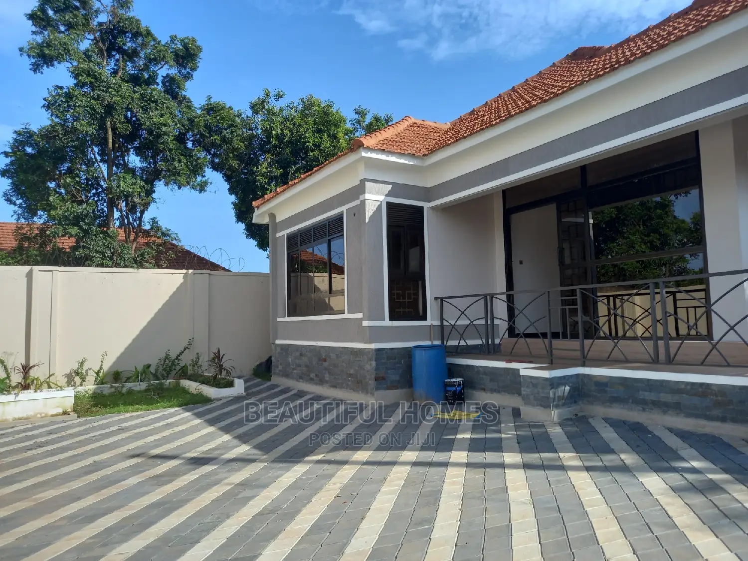 Furnished 4bdrm House in Kisaasi, Nakawa for Sale in Nakawa