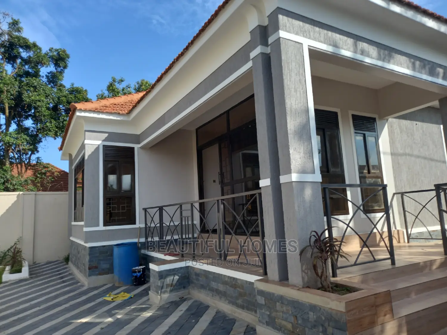 Furnished 4bdrm Bungalow in Kisaasi, Nakawa for Sale in Nakawa