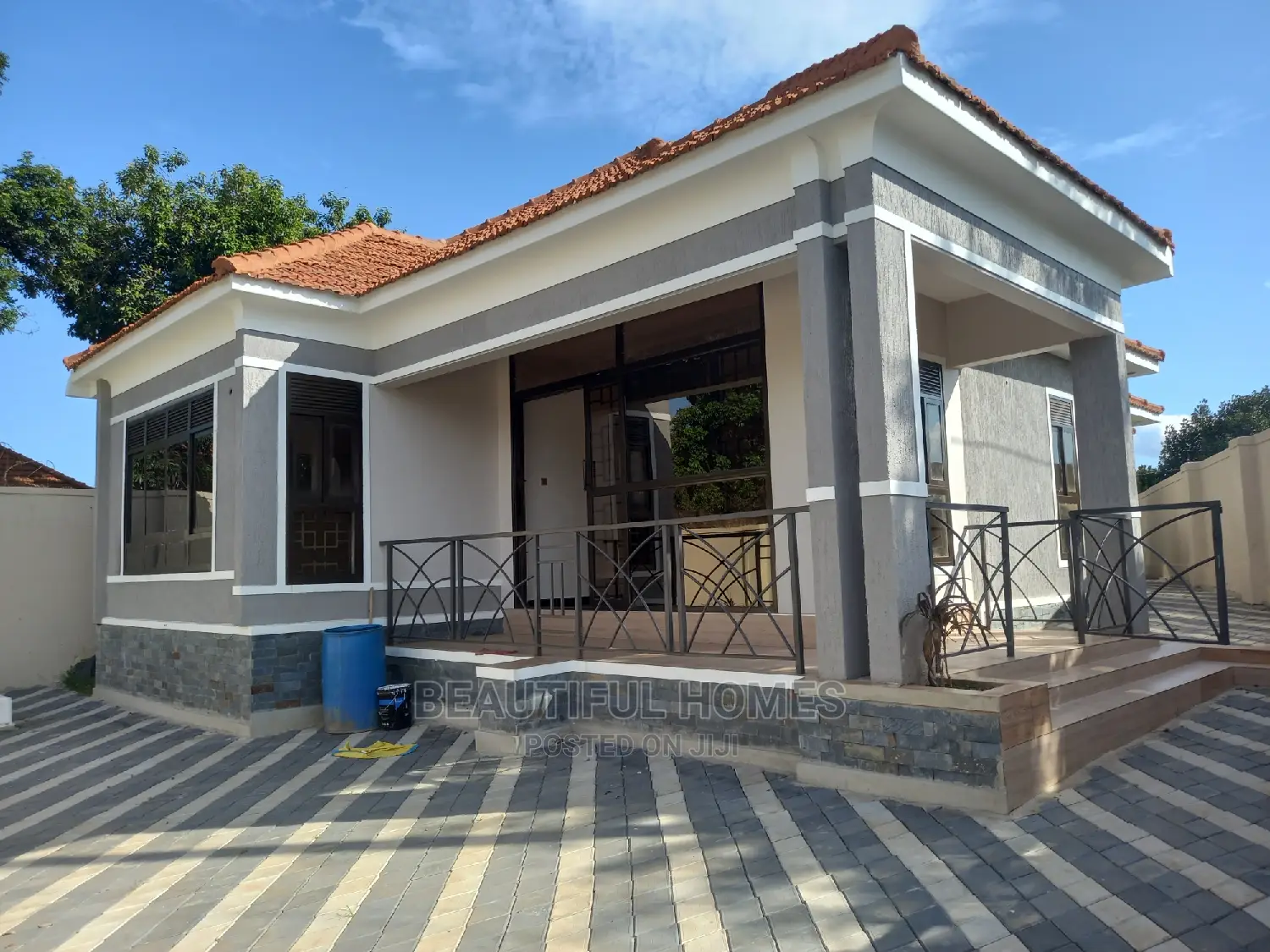 Furnished 4bdrm Bungalow in Kisaasi, Nakawa for Sale in Nakawa