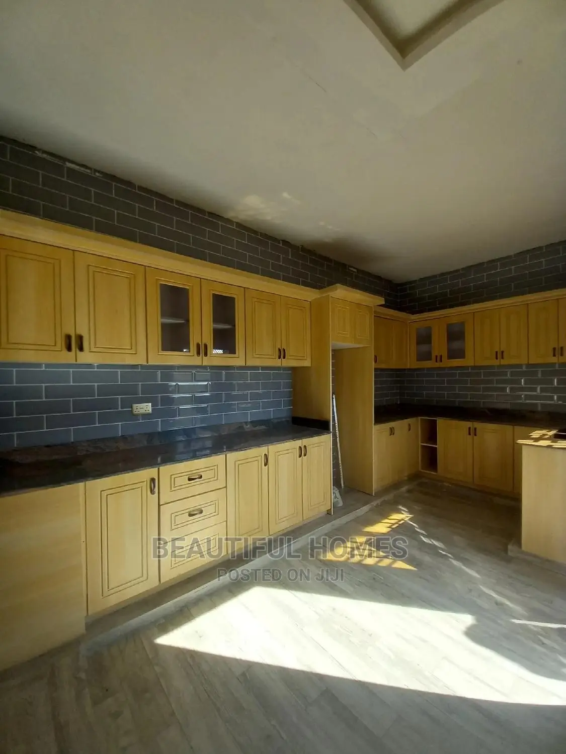 Furnished 4bdrm Bungalow in Kisaasi, Nakawa for sale in Nakawa