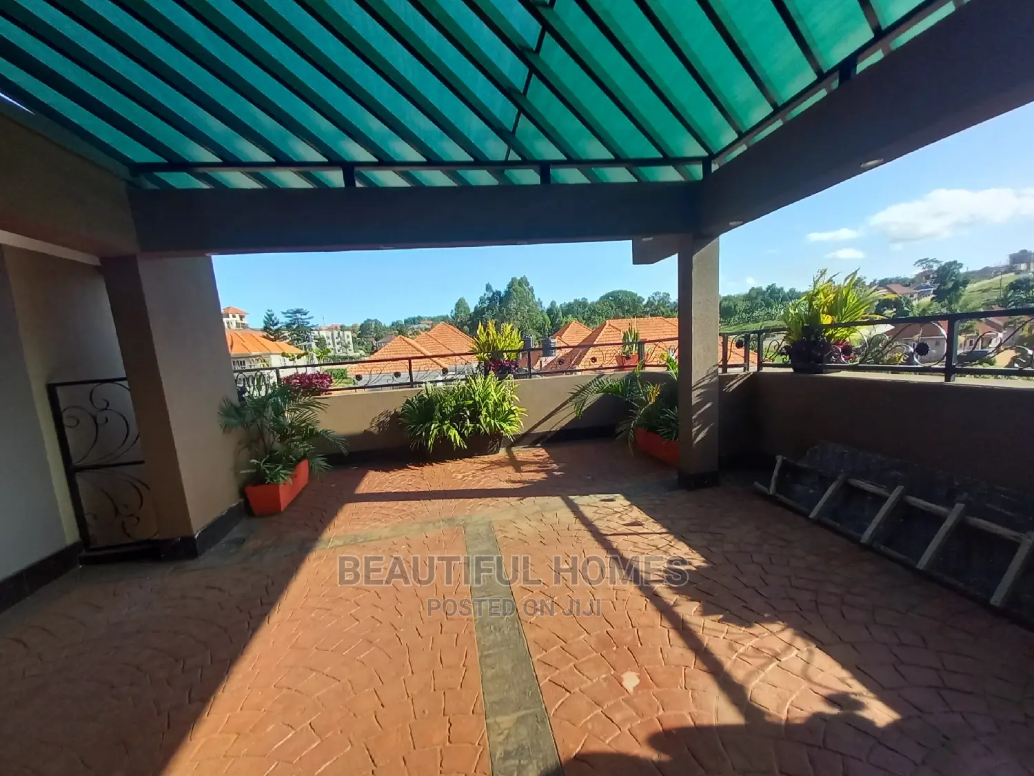 Furnished 5bdrm House in Kyanja, Nakawa for Sale in Nakawa