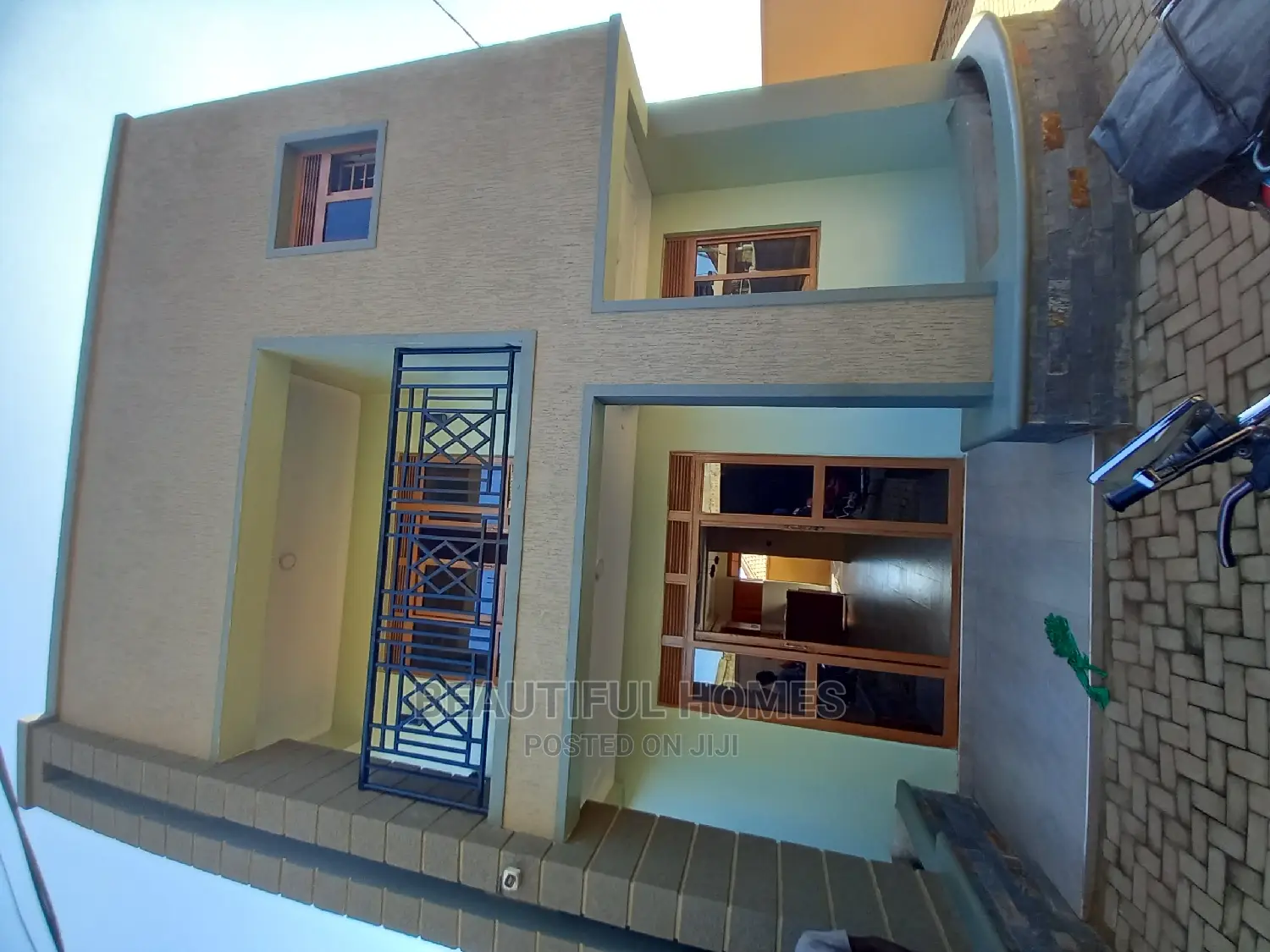 Furnished 4bdrm Duplex in Kyanja, Nakawa for Sale in Nakawa