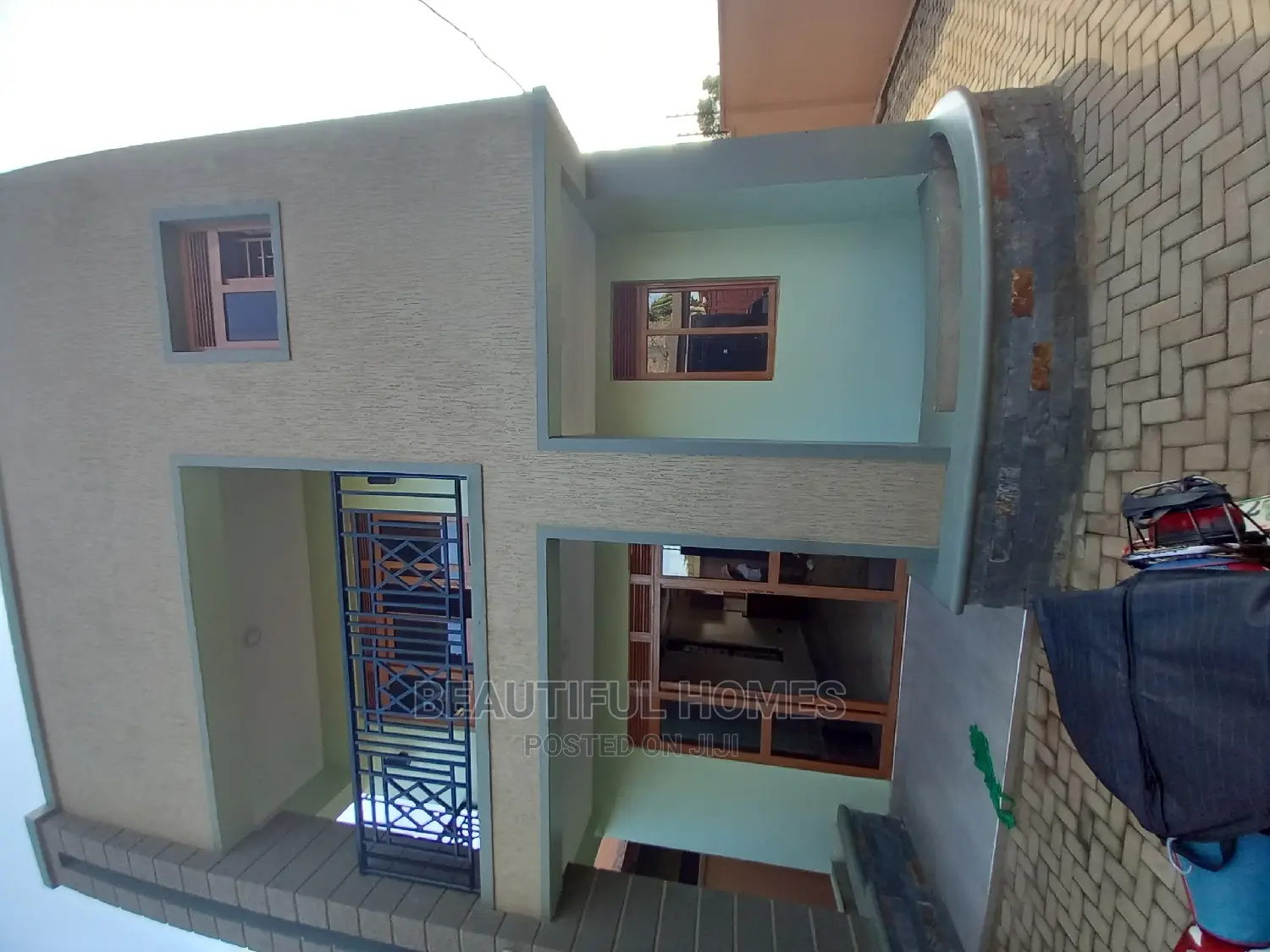 Furnished 4bdrm Maisonette in Kyanja, Nakawa for Sale in Nakawa