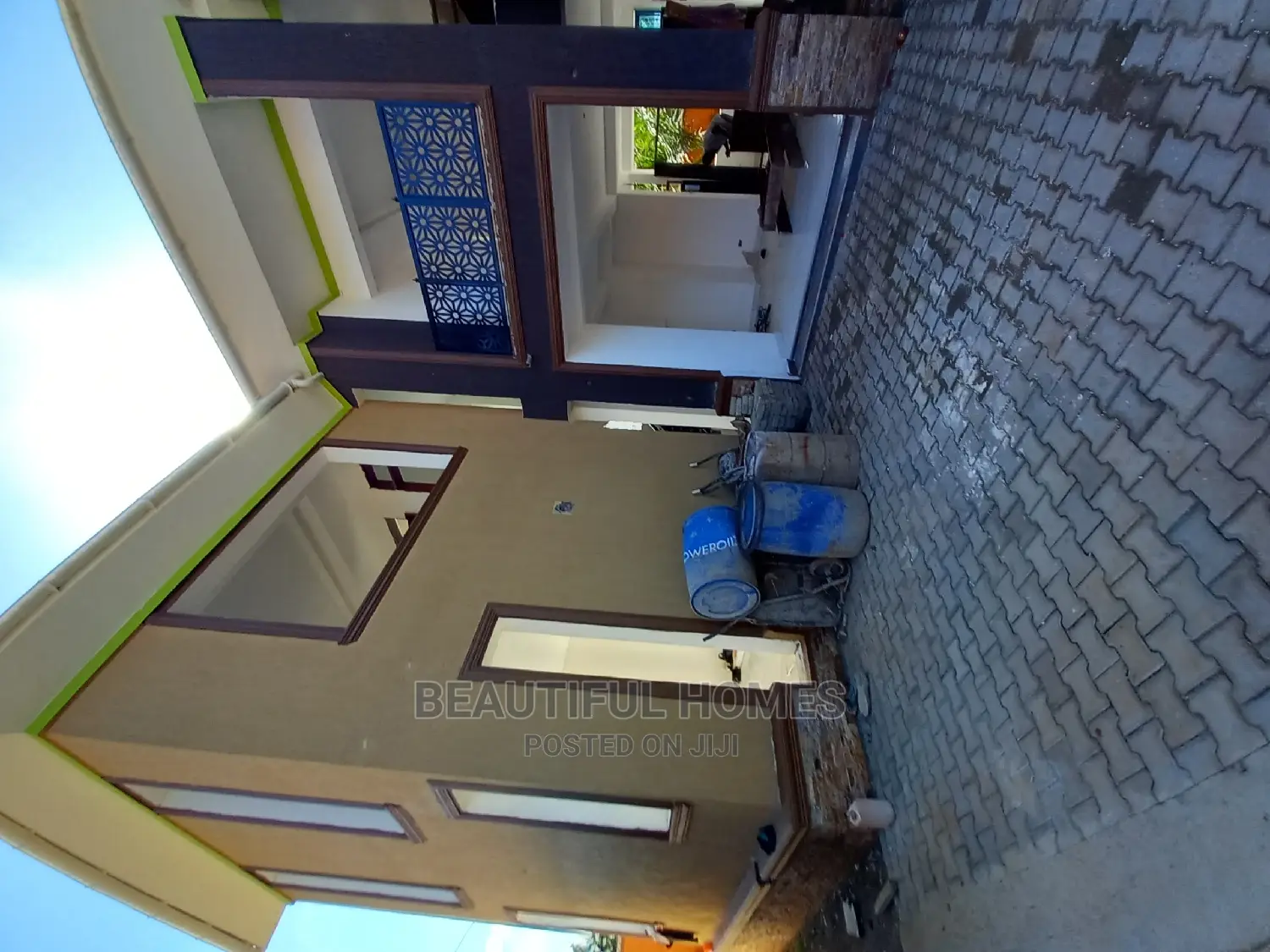 Furnished 4bdrm Duplex in Kisaasi, Nakawa for Sale in Nakawa