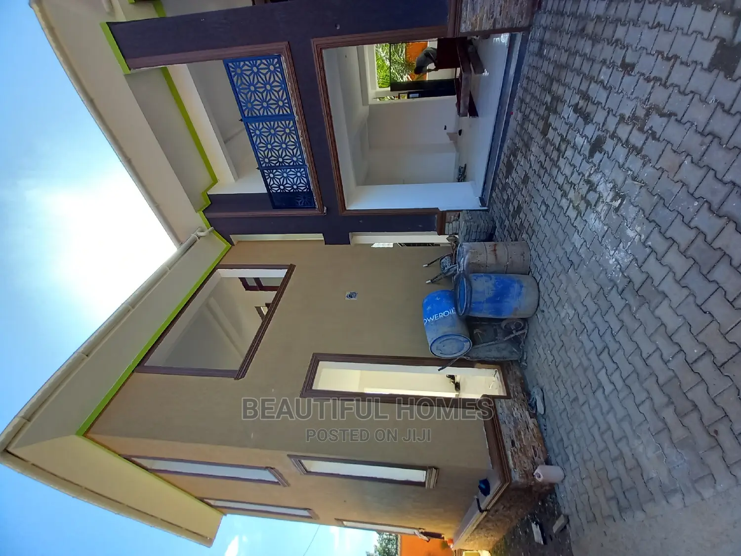 Furnished 4bdrm Duplex in Kisaasi, Nakawa for Sale in Nakawa