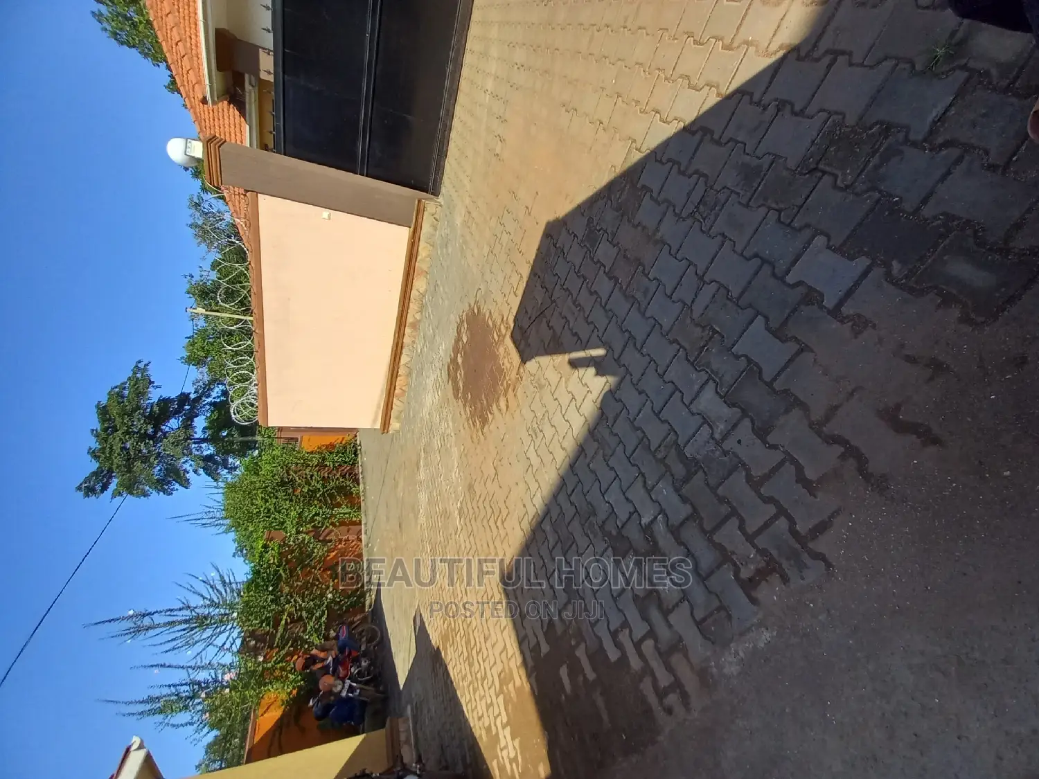 Furnished 4bdrm House in Kisaasi Gated Estate, Nakawa for Sale in Nakawa