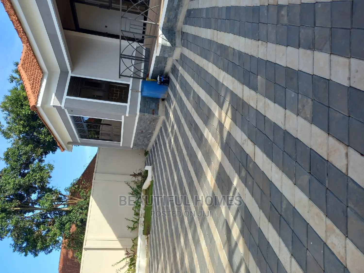 Furnished 4bdrm House in Kisaasi, Central Division for Sale in Central Division