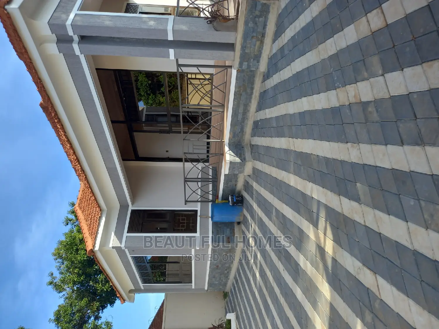 Furnished 4bdrm House in Kisaasi, Nakawa for Sale in Nakawa