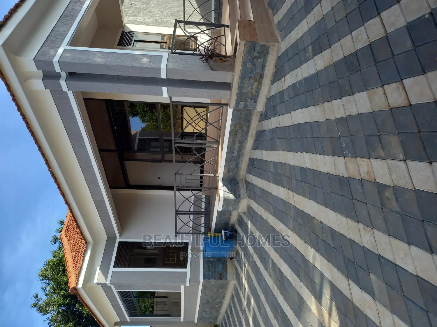 Furnished 4bdrm Bungalow in Kisaasi, Nakawa for Sale in Nakawa