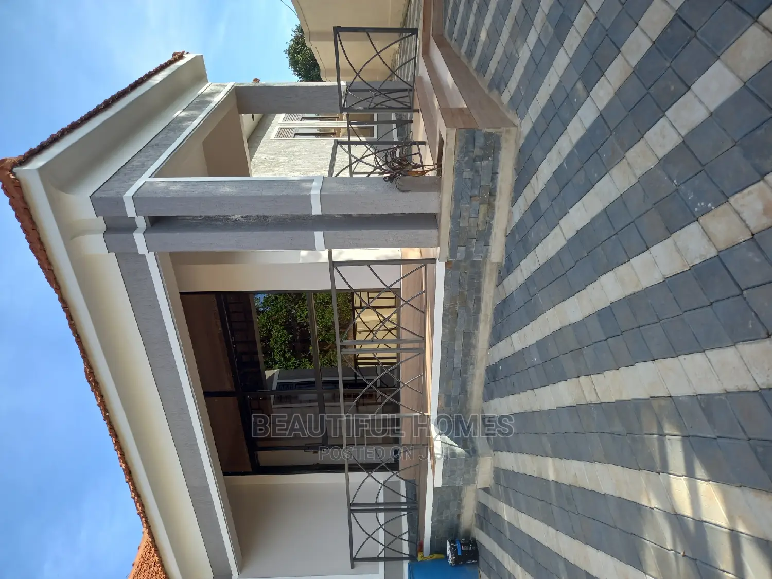 Furnished 4bdrm Bungalow in Kisaasi, Nakawa for Sale in Nakawa