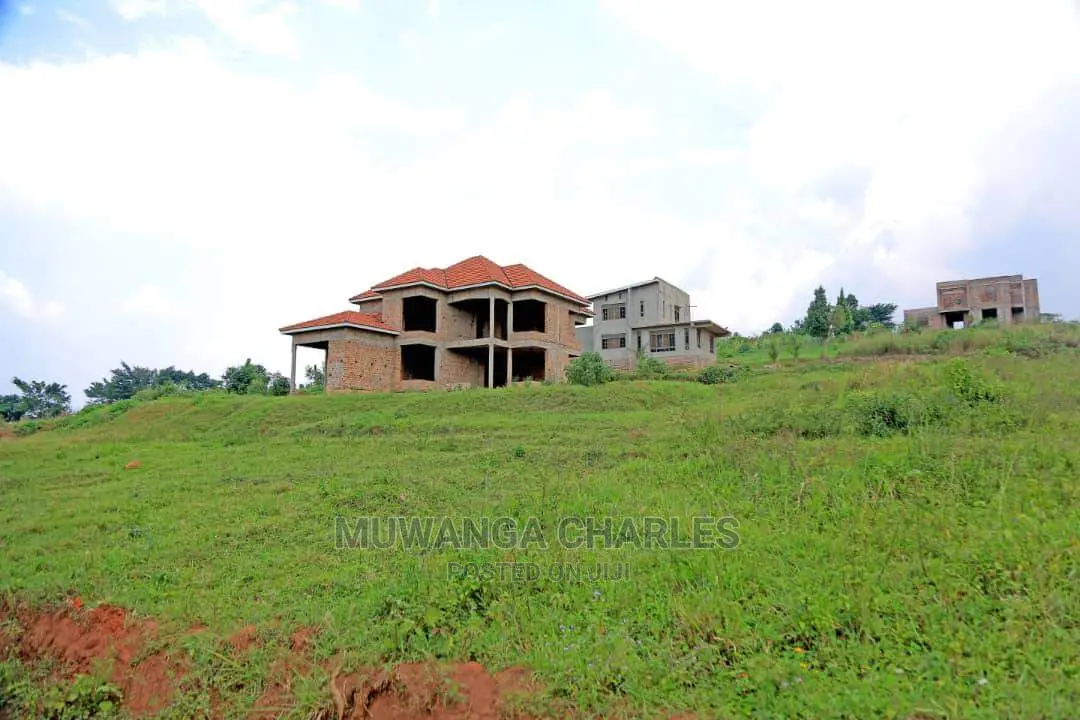 Plot's Available for Sale at Kira Kitukutwe in Central Division