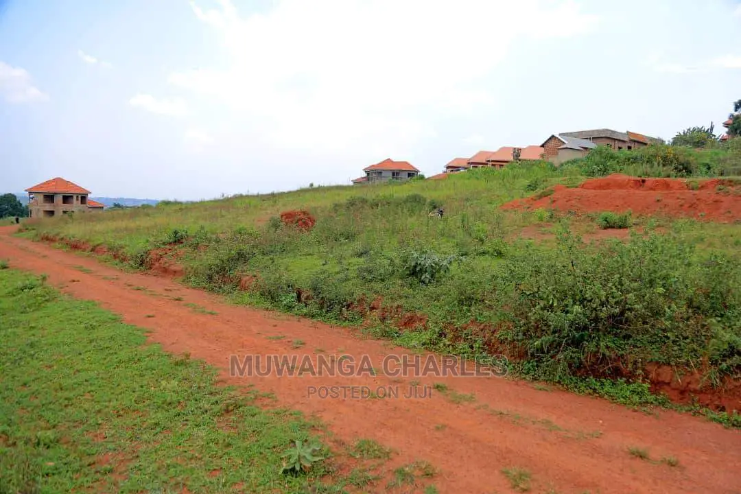 Plot's Available for Sale at Kira Kitukutwe in Central Division