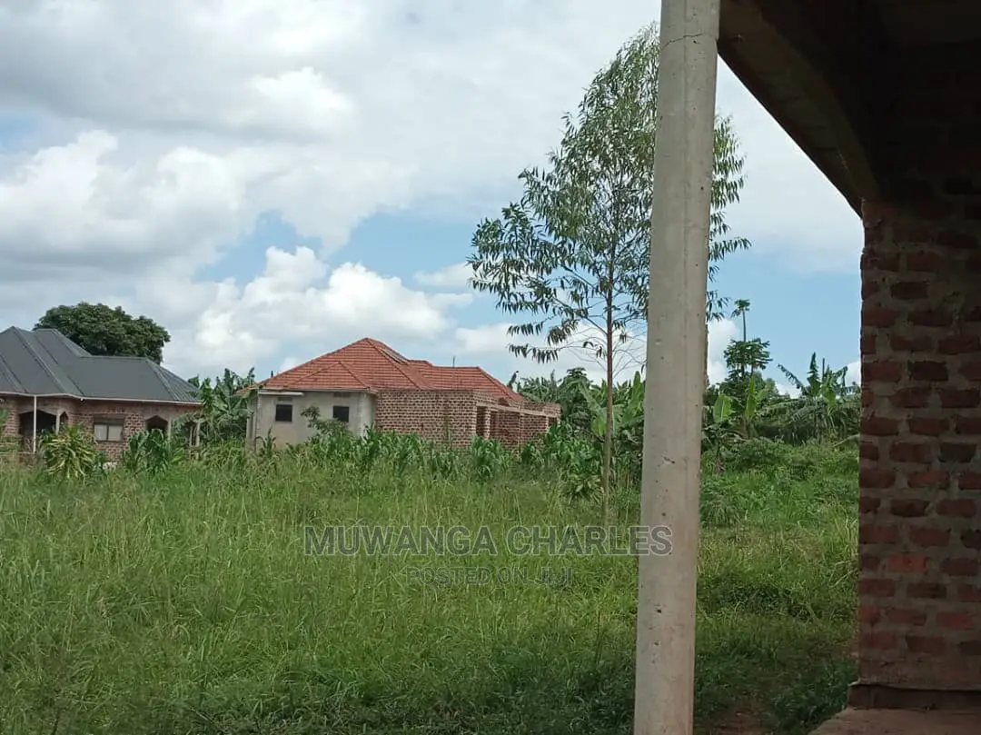 Plot's Available for Sale at Gayaza Namaina in Central Division