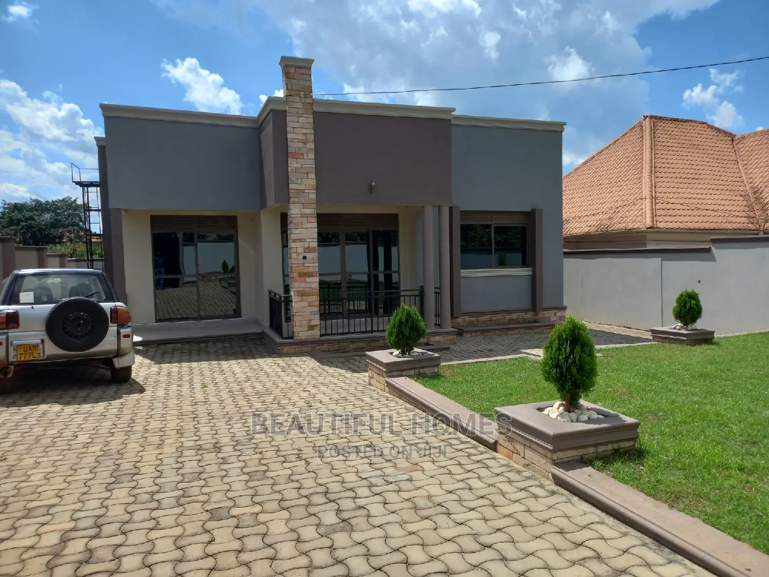Furnished 4bdrm House in Kira for Sale in Kira