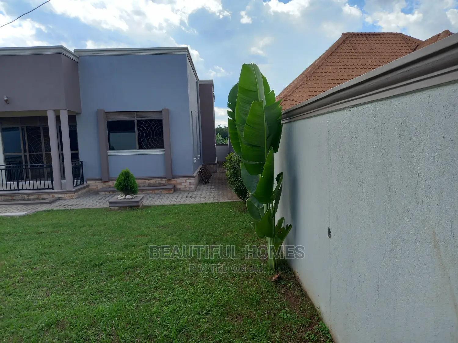 Furnished 4bdrm House in Kira for Sale in Kira