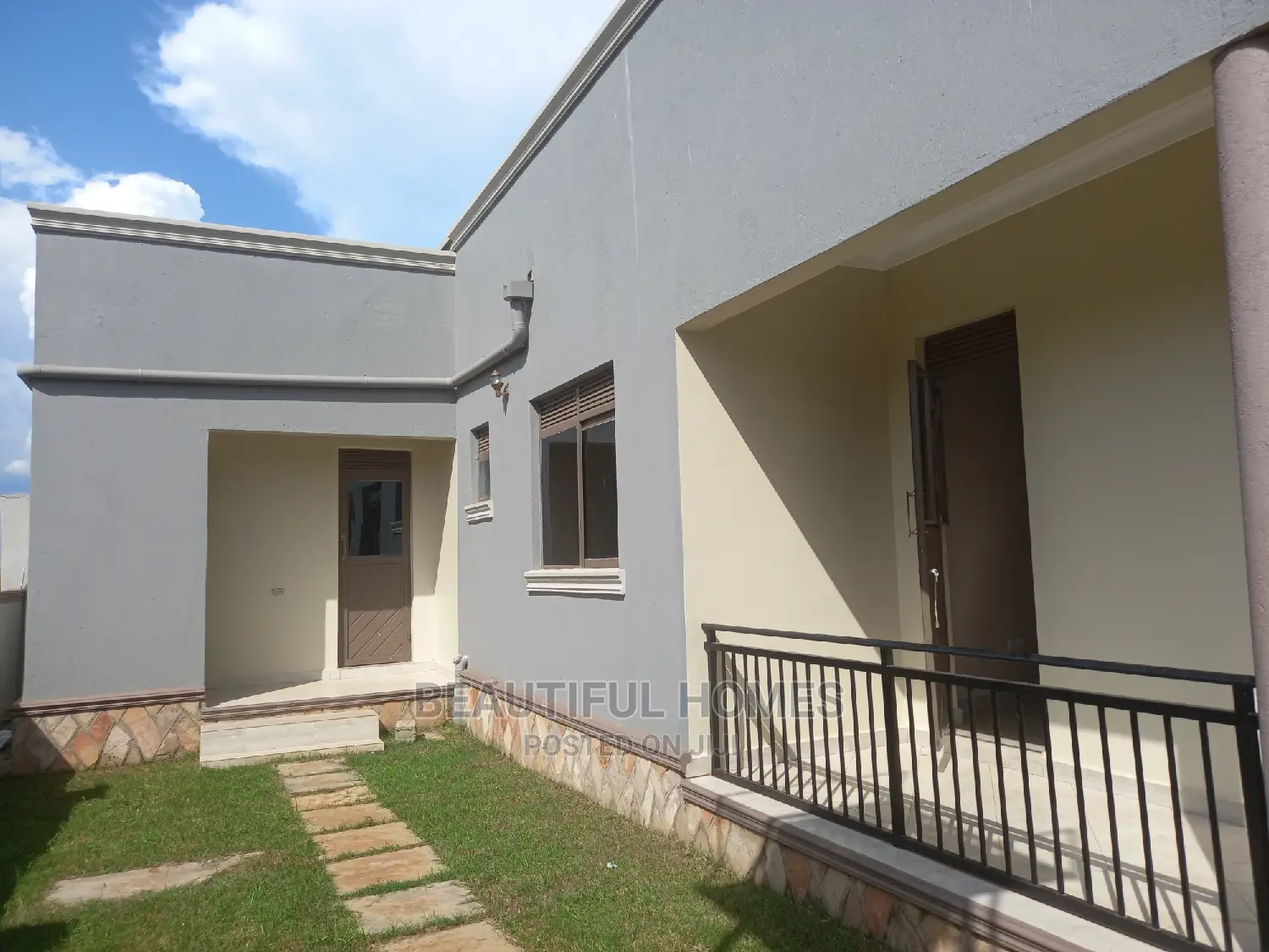 Furnished 4bdrm House in Kira for Sale in Kira