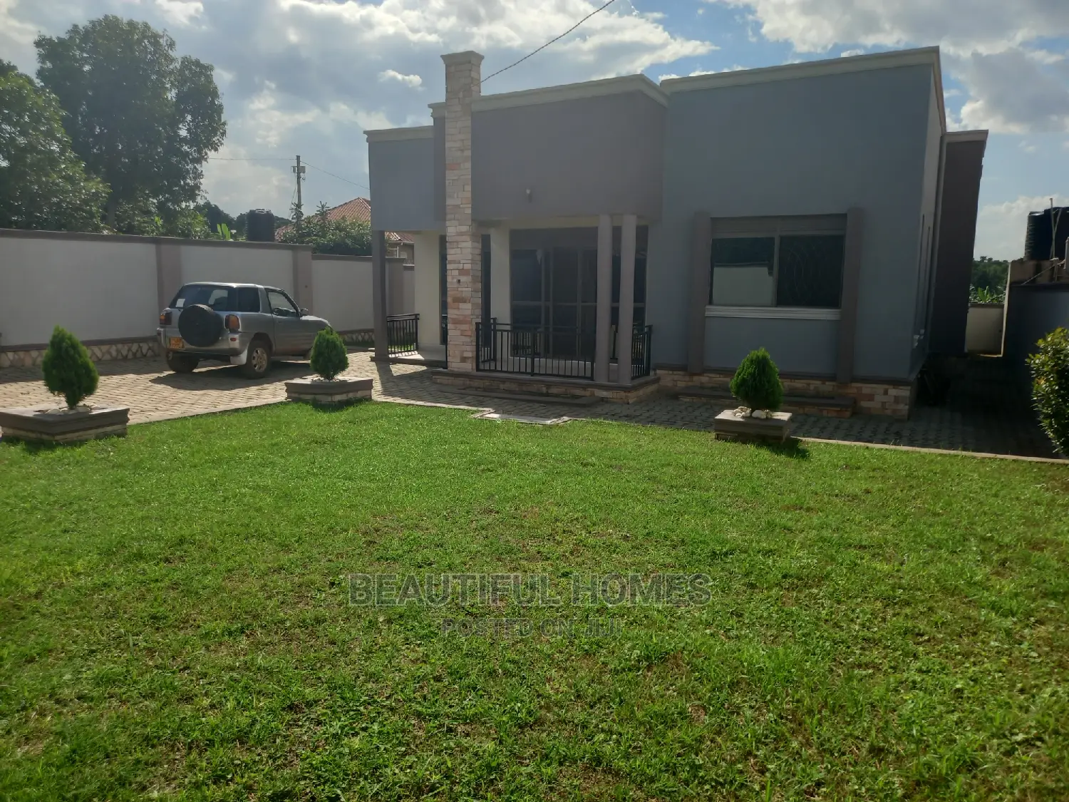 Furnished 4bdrm House in Kira for Sale in Kira