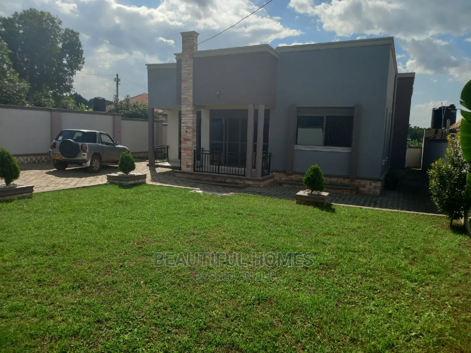 Furnished 4bdrm House in Kira for Sale in Kira