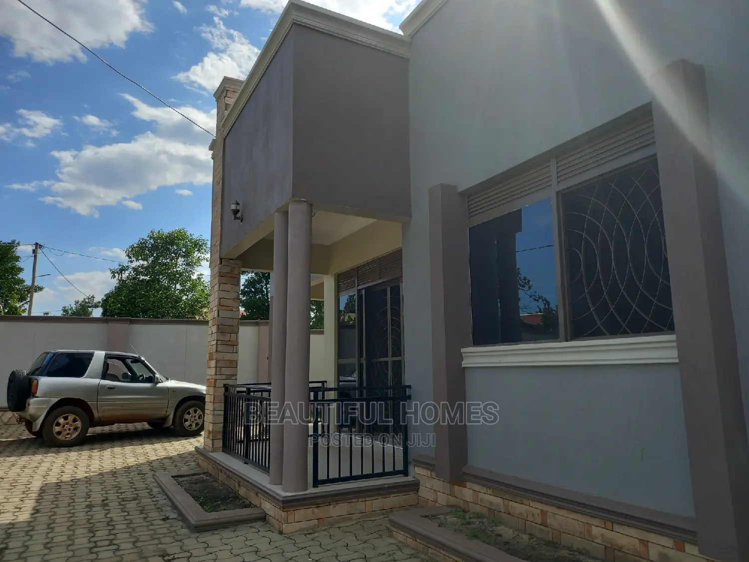 Furnished 4bdrm Bungalow in Kira for Sale in Kira