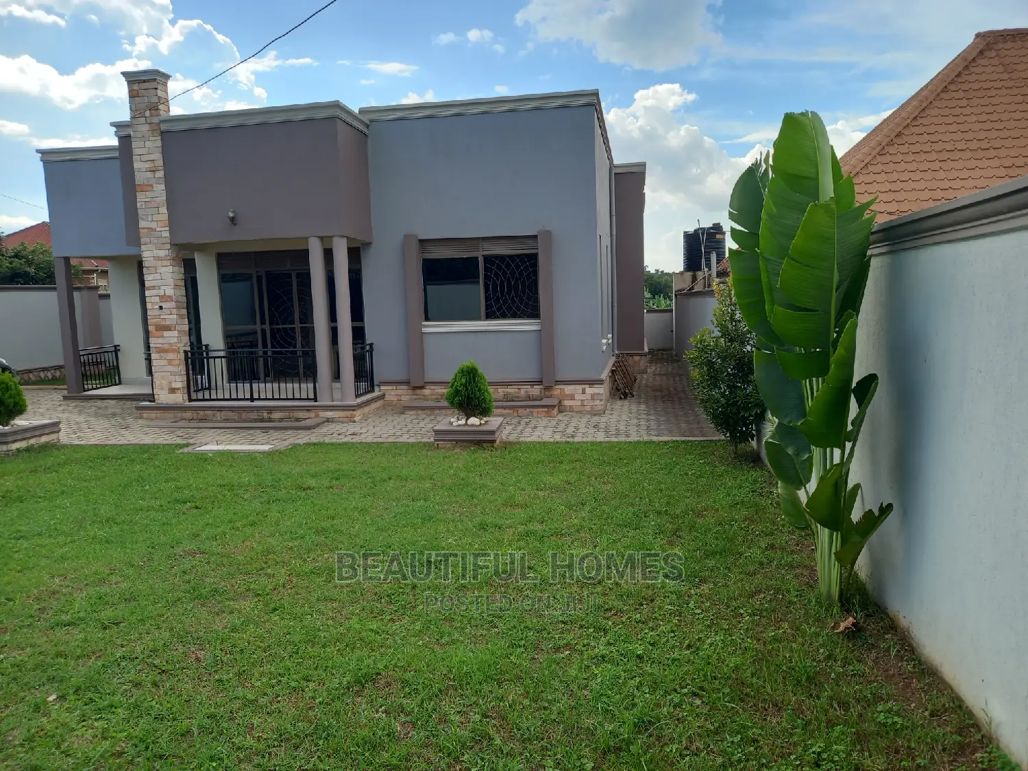 Furnished 4bdrm Bungalow in Kira for Sale in Kira