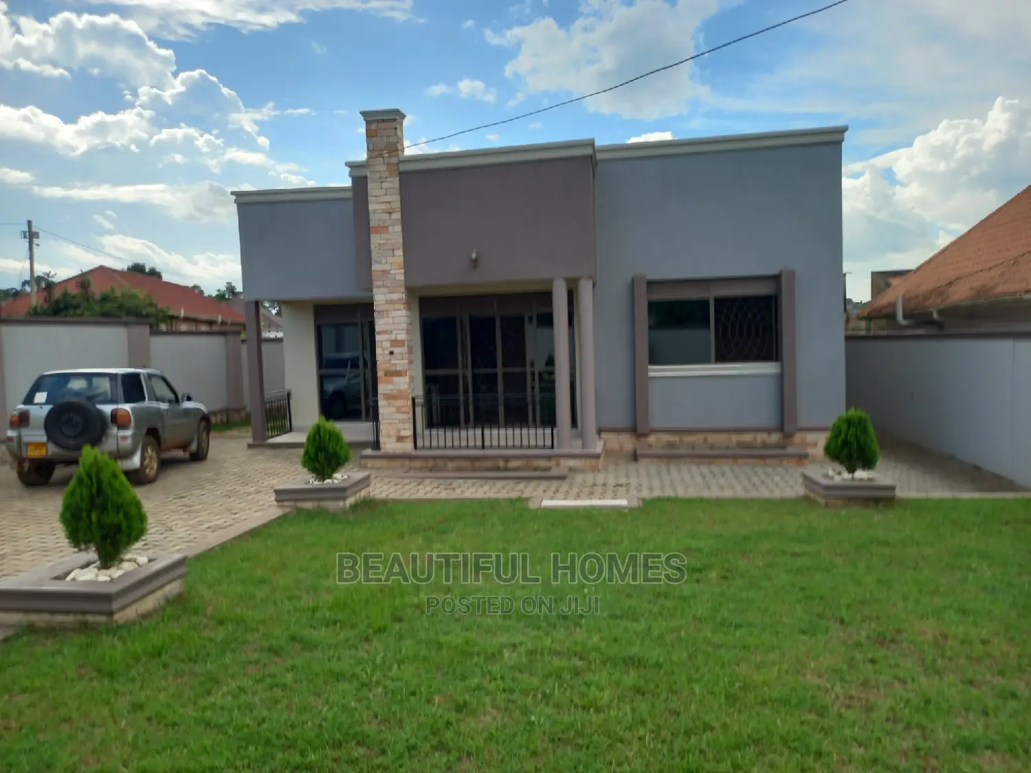 Furnished 4bdrm Bungalow in Kira for Sale in Kira
