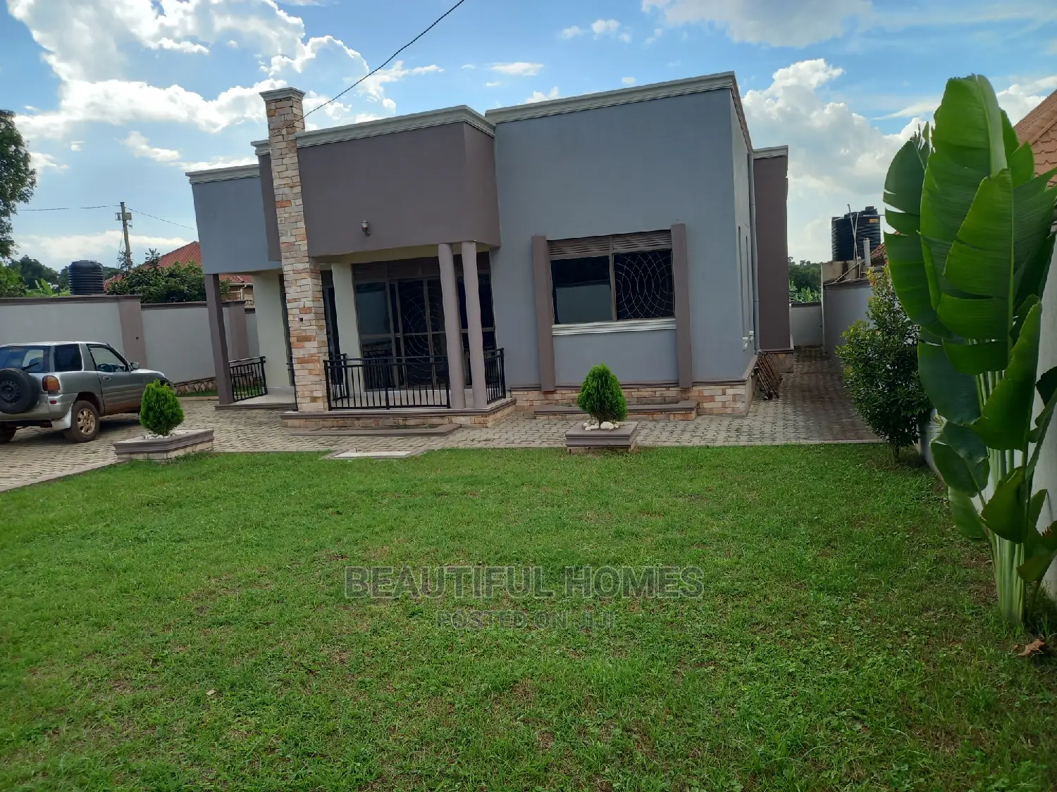 Furnished 4bdrm Bungalow in Kira for Sale in Kira