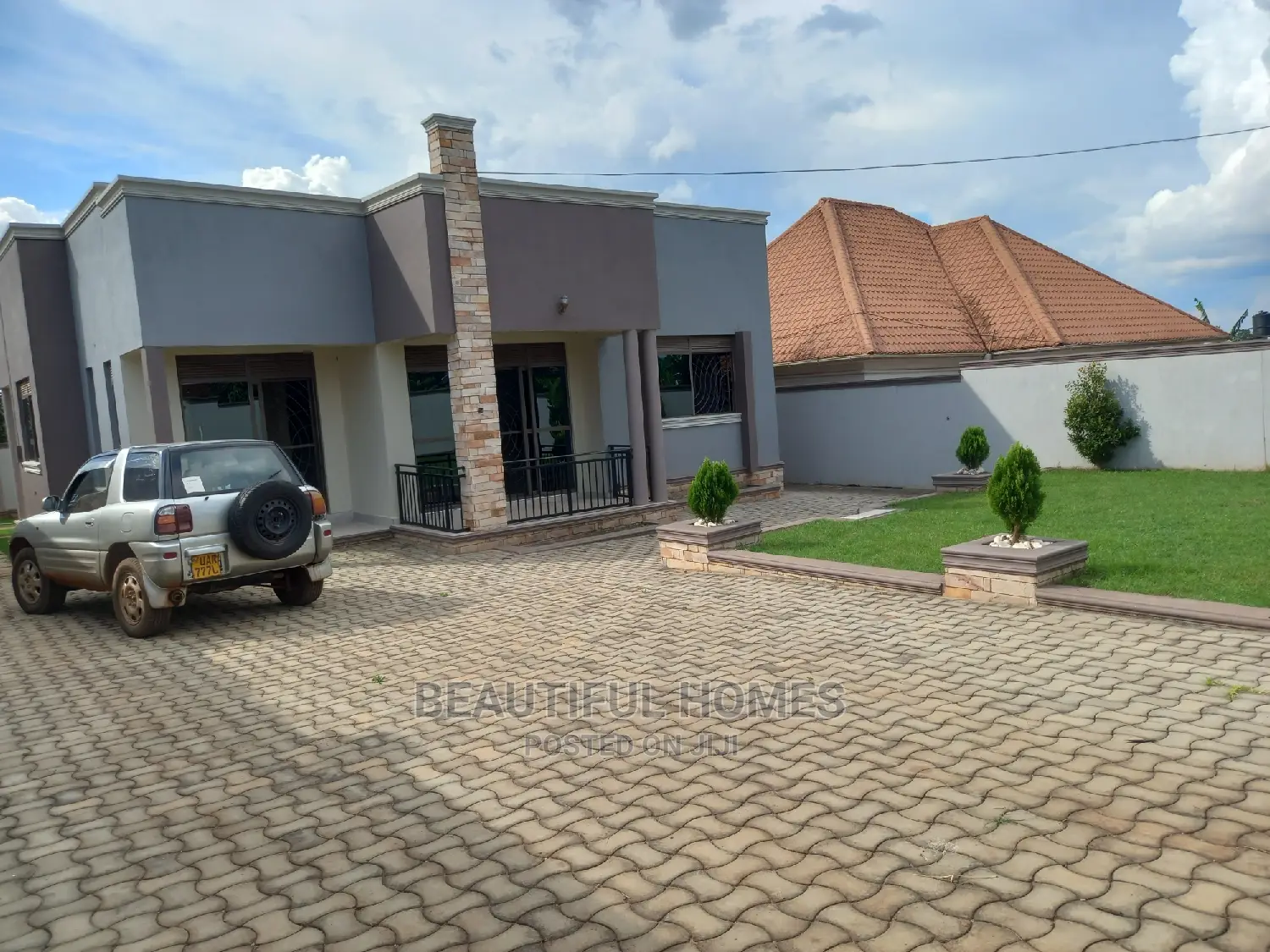 Furnished 4bdrm House in Kira for Sale in Kira