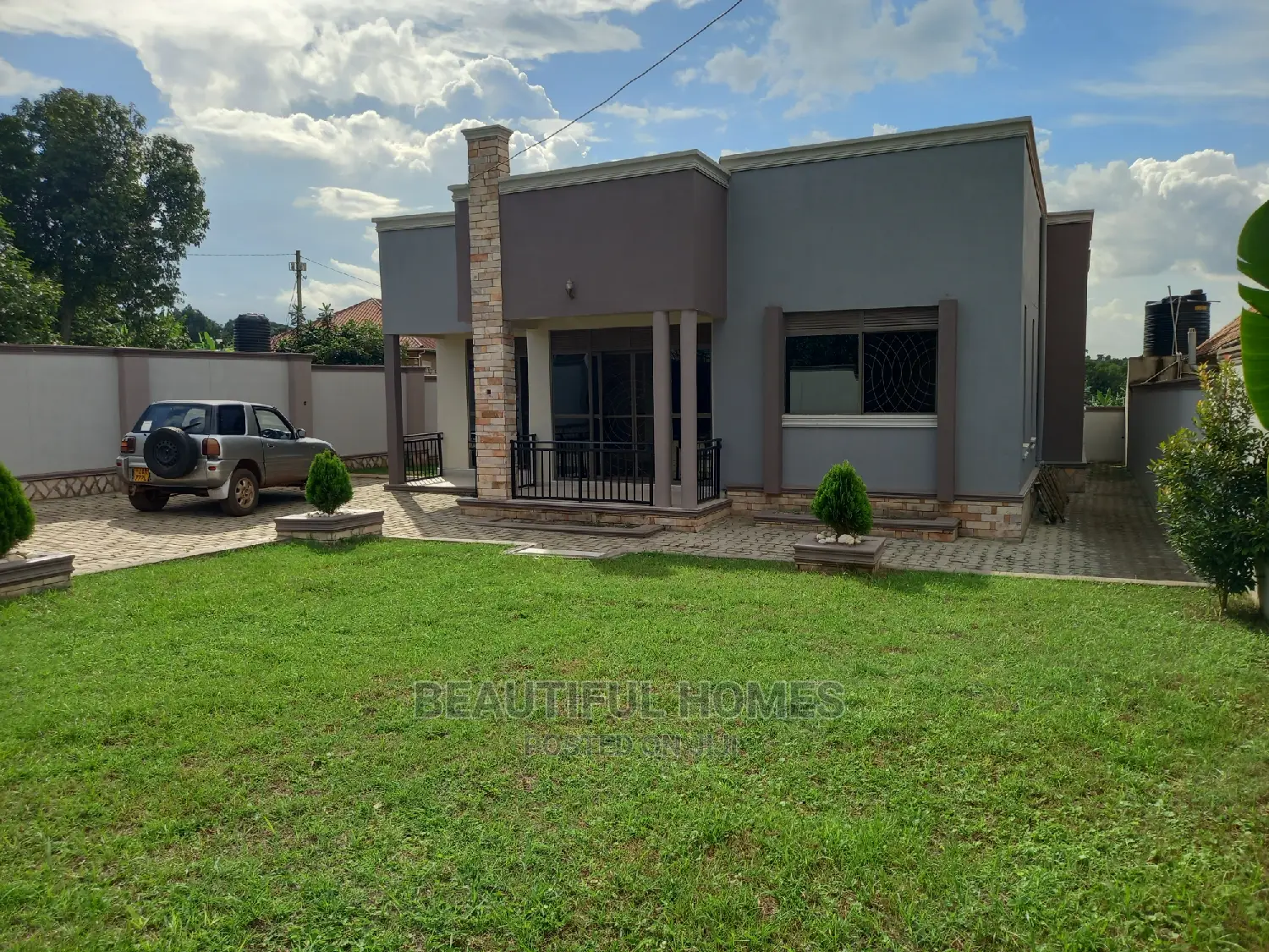 Furnished 4bdrm House in Kira for Sale in Kira