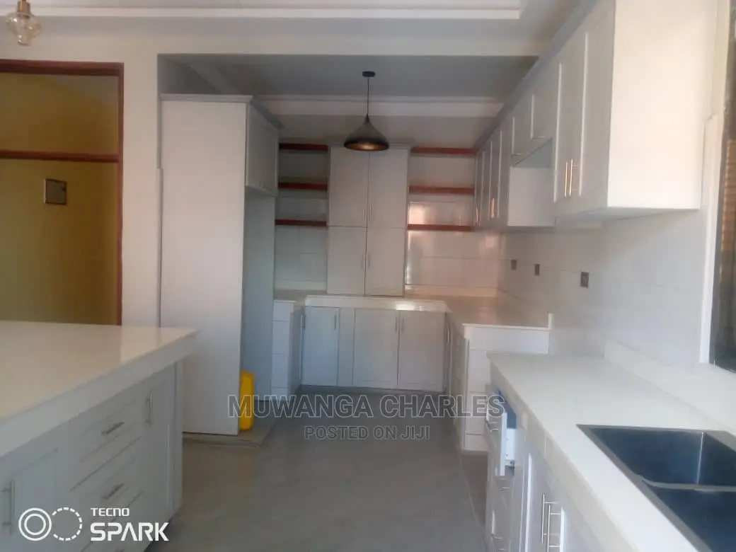 4bdrm Duplex in Fs Properties Ltd, Central Division for Sale in Central Division