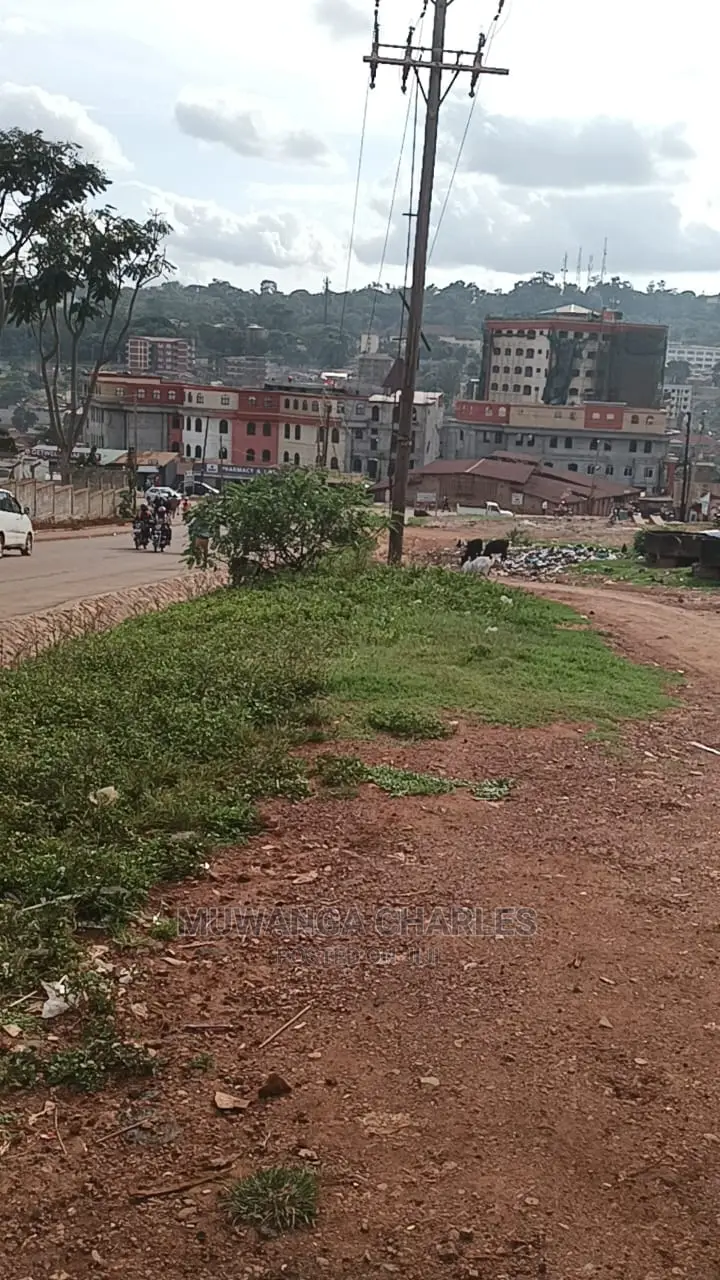12decimal Plot for Sale at Kira in Central Division