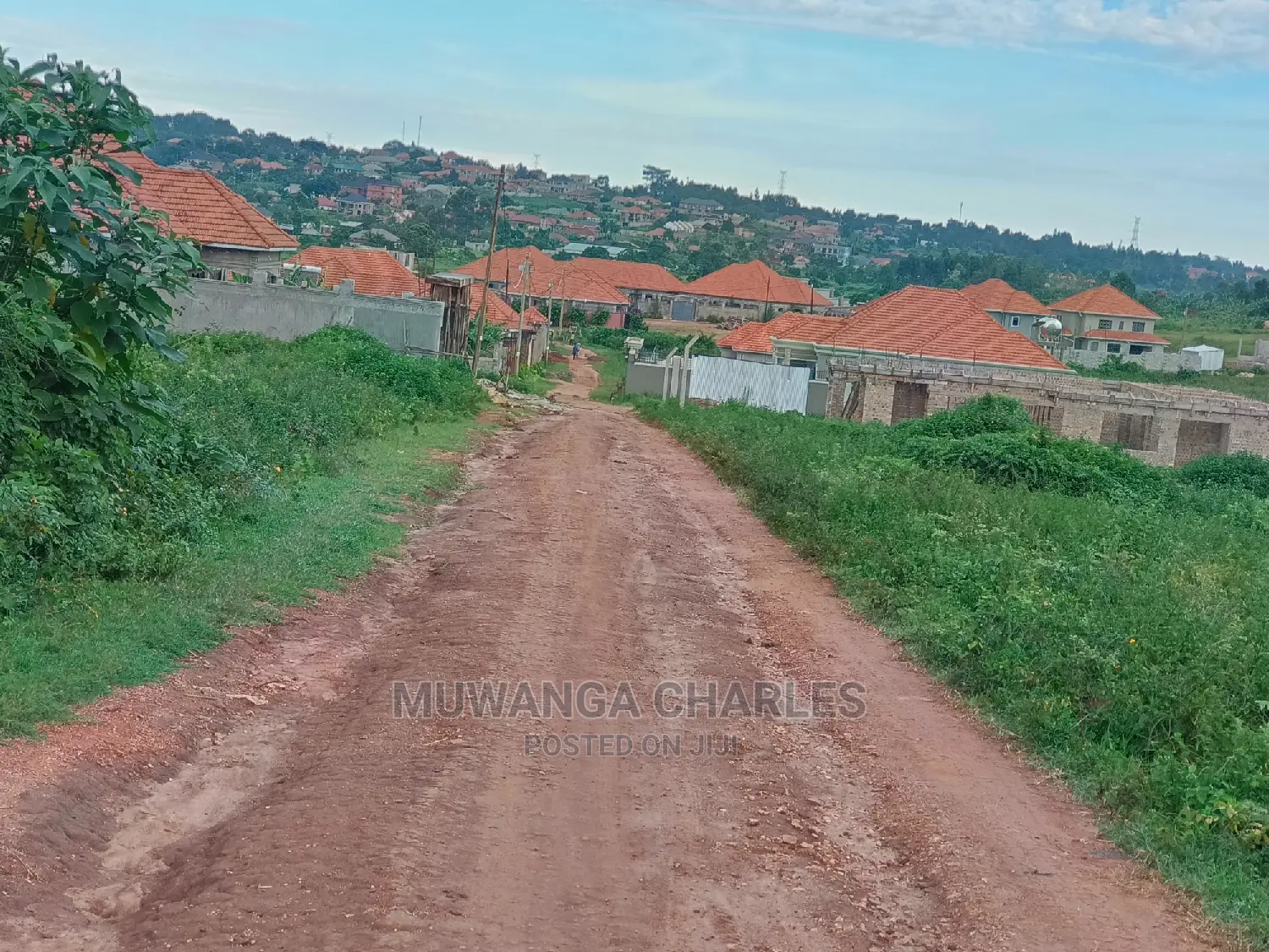 12decimal Plot for Sale at Kira in Central Division