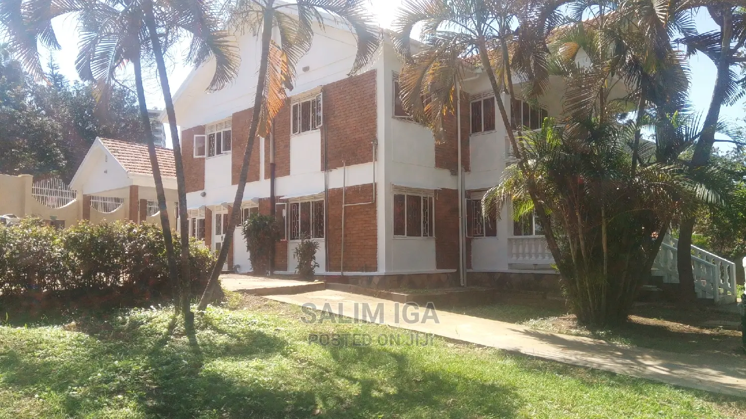 4bdrm Duplex in Kololo Property, Central Division for Rent in Central Division