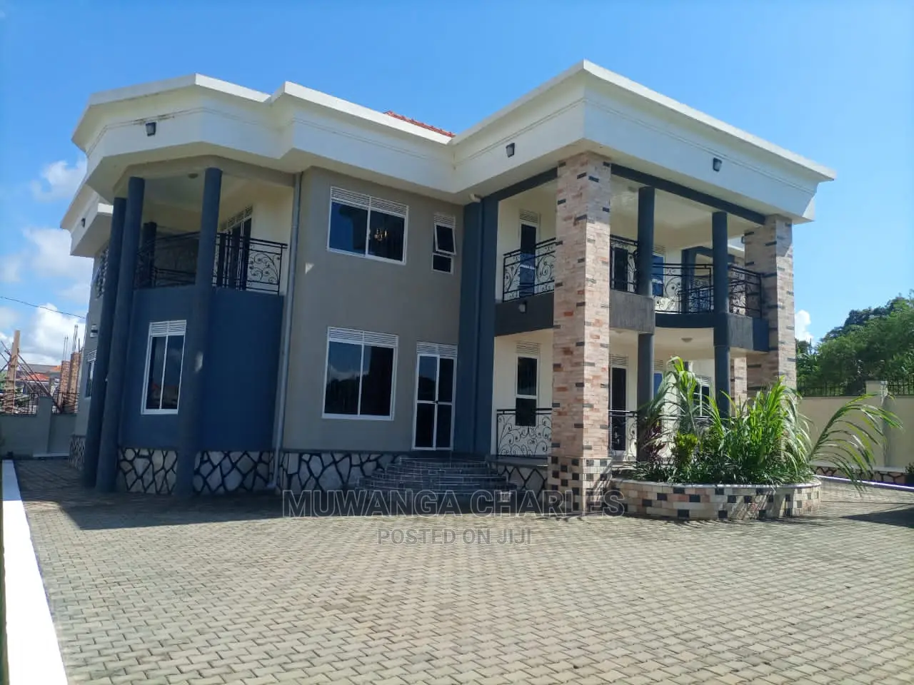 5bdrm Duplex in Fs Properties Ltd, Central Division for Sale in Central Division