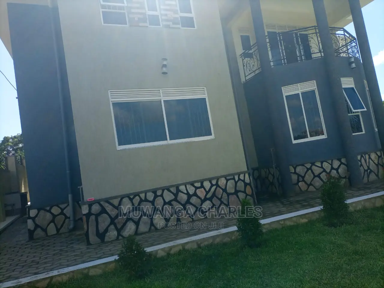 5bdrm Duplex in Fs Properties Ltd, Central Division for Sale in Central Division