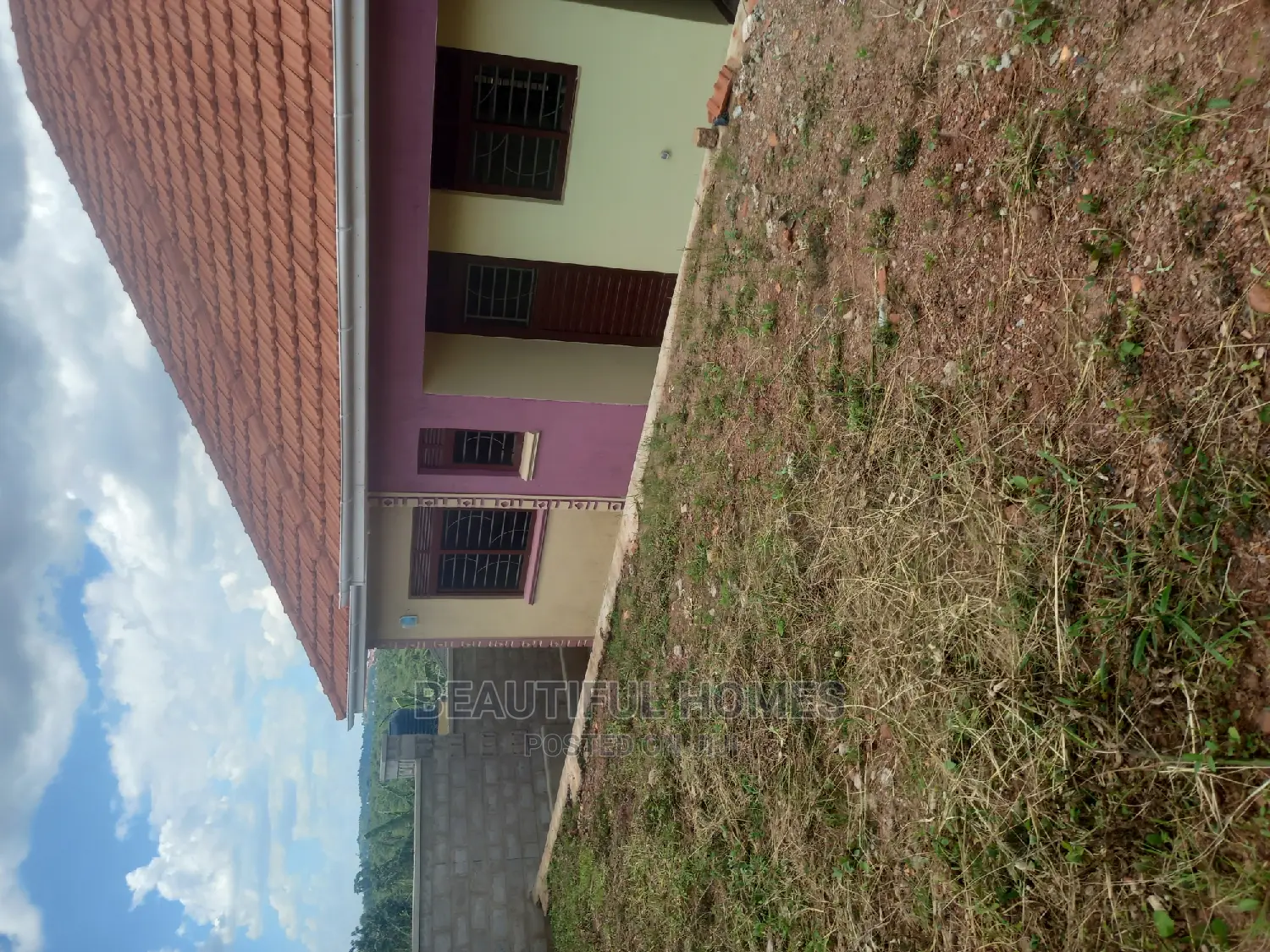 Furnished 4bdrm Bungalow in Kira for Sale in Kira